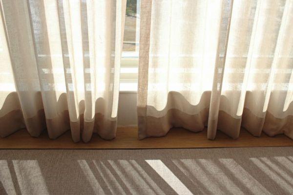 tailored length is one of the benefits of custom-made drapes
